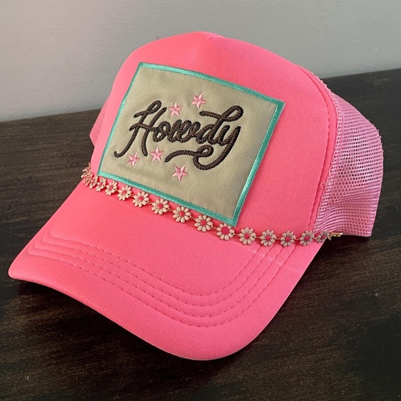 Accessories - Howdy Pink Daisy Trucker Hat